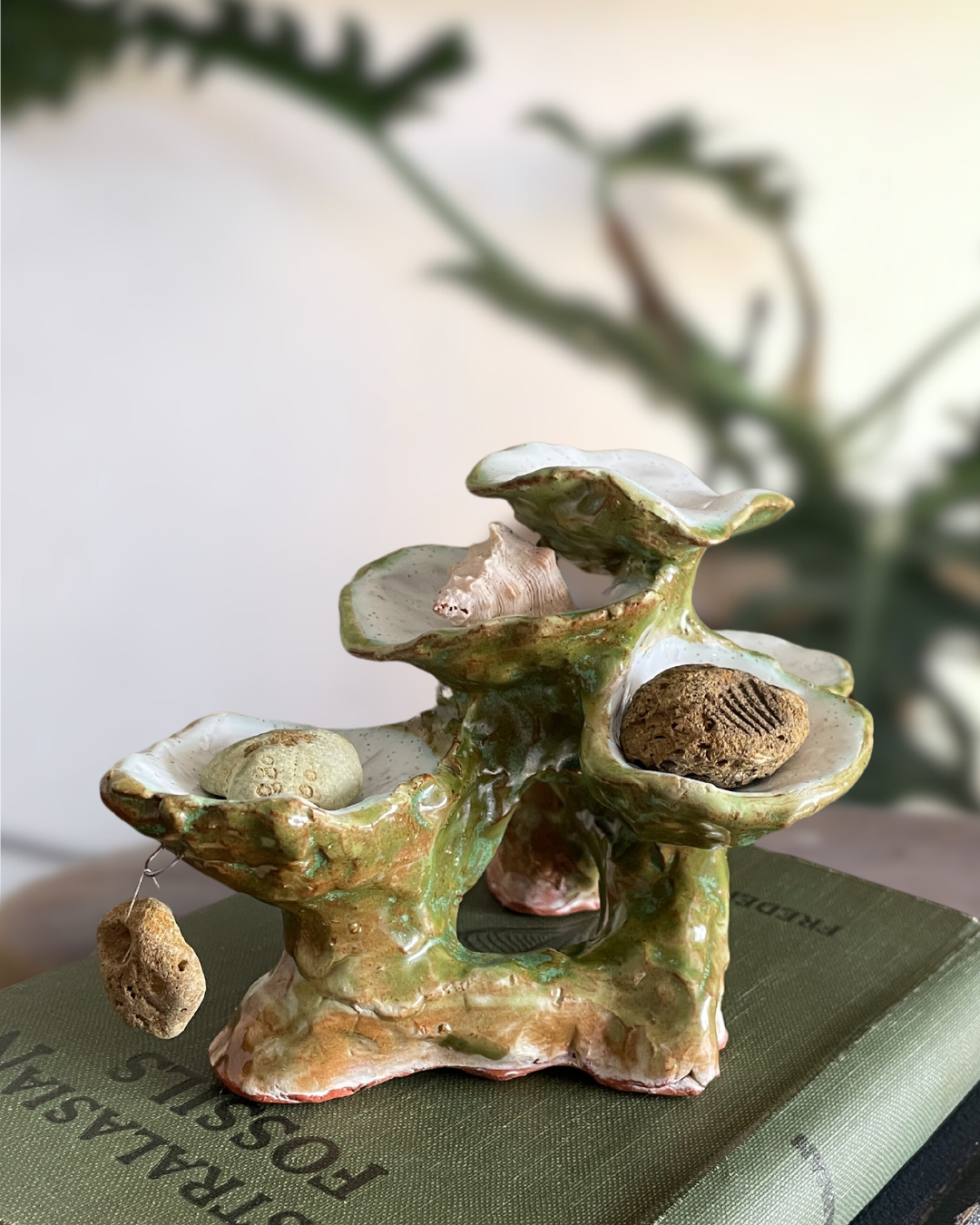 Intuitive Reliquary